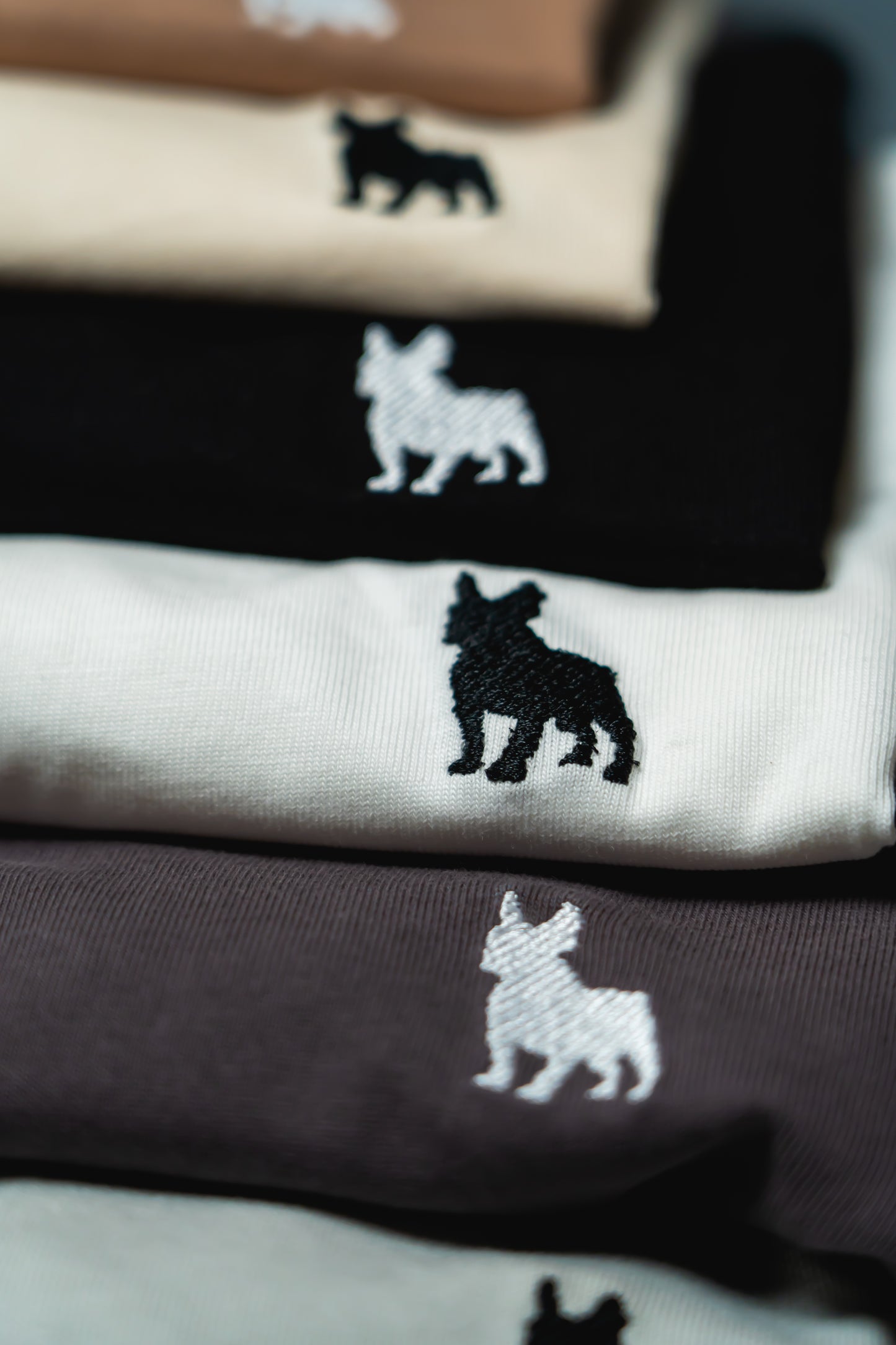 The Braga Tee Off-White